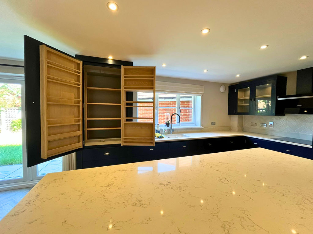 Harrow Drive Headley